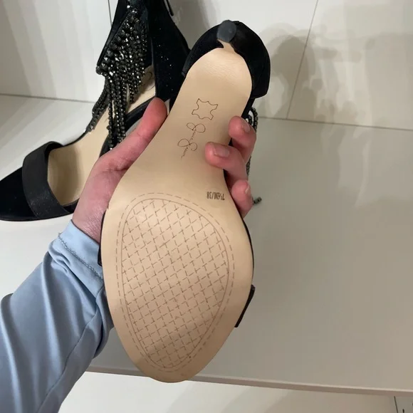 Jessica Simpson rhinestone fringe heels - Picture 6 of 9